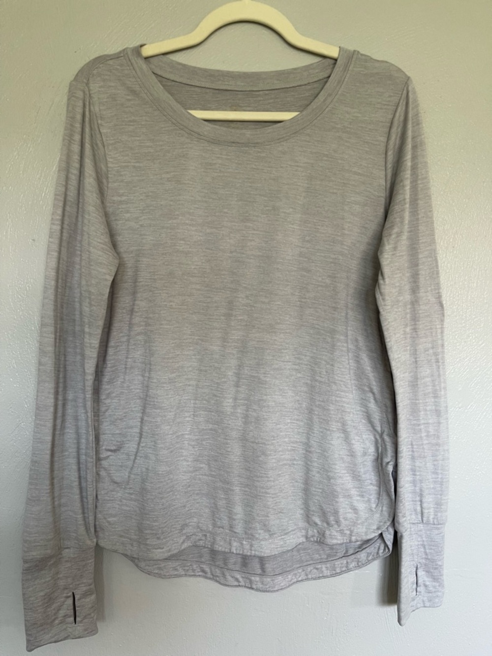 Women's Long Sleeve Crewneck Top - Light Gray Size Large